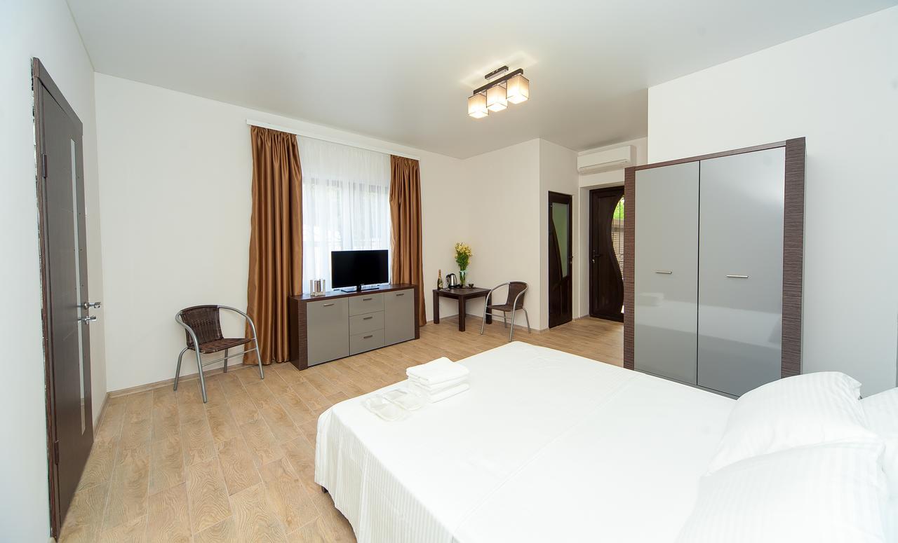 אודסה Hotel Fusion מראה חיצוני תמונה