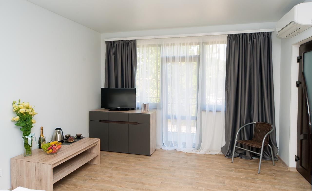 אודסה Hotel Fusion מראה חיצוני תמונה